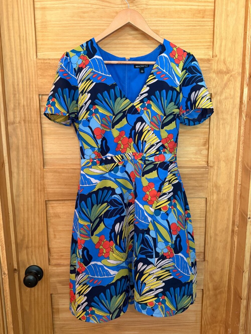 J Crew Blue Tropical Floral Silky Wrap Front Resort Mini Dress size 4